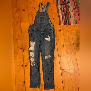 Distressed Denim American Eagle Tomgirl Overalls Size XS